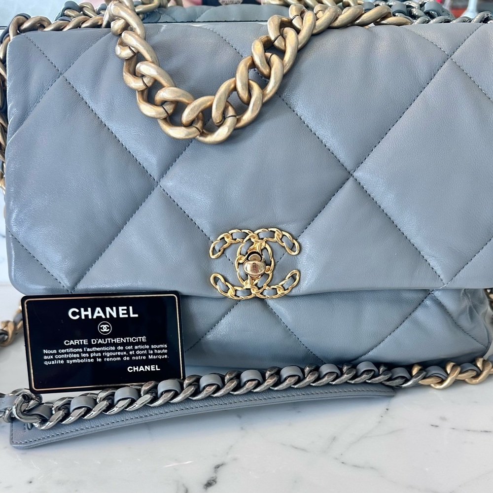 Chanel Light Gray Quilted Shoulder Bag with Gold Accents
